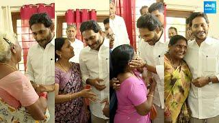 ప్రజలు అభిమానులతో వైఎస్‌ జగన్‌  YS Jagan Interaction with Pulivendula People  @SakshiTVLIVE