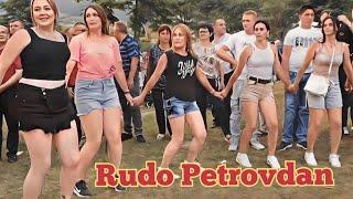  Rudo - Petrovdan - Kad cure kolo vode - Vašar u Rudom na  Petrovdan - Drakula i Zoki Bend