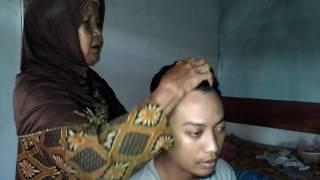 Indonesian Traditional Head Massage No Talking ASMR Video - Si Mbah