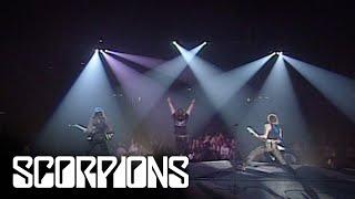 Scorpions - Rock You Like A Hurricane Live in Berlin 1990