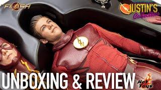 Hot Toys Flash CW Arrowverse Unboxing & Review