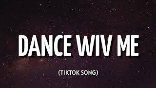 Dizzee Rascal - Dance Wiv Me Lyrics {Speed Up}  come dance with me i see you glance at me 