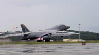 USAF B-1 Lancer Slow Motion Take Off