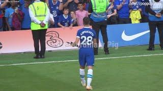 Lap of appreciation César Azpilicueta came to fans Post-match 20230528 Chelsea vs Newcastle United
