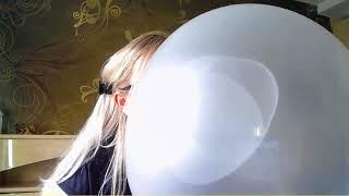 Massive Bubblegum Bubble