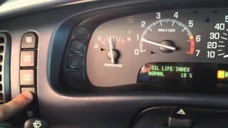 How to Reset the Oil Monitor on a 1994 Buick Park Avenue