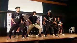 Shantanu Maheshwari  awesome dancing