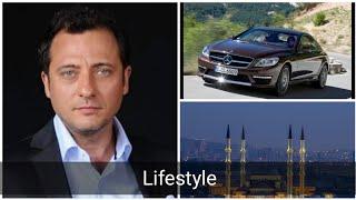 Lifestyle of Yiğit ÖzşenerIncomeNetworthHouseCarFamilyBio