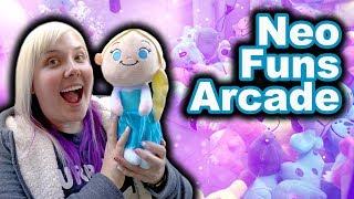 SO MANY WINS Awesome claw machine wins at NeoFuns arcade