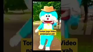 Goyangan maut Badut Doraemon joget #goyangtiktok #badutjoget #badutdoraemon