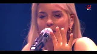 Anne-Marie live in The Qube  for Q music Belgium