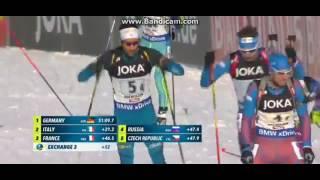 Мартен Фуркад сбил Александра Логинова с лыжни в биатлоне