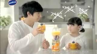 Lee Seung Gi Sunkist Family Juice CF 30s 100304