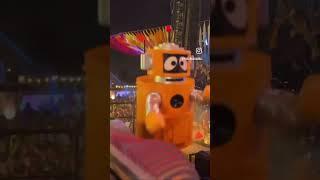 Yo Gabba Gabba At Coachella Plex The Magic Robot With DJ Wee Man