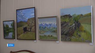В национальном центре культуры выставлены работы  разных мастеров Хакасии