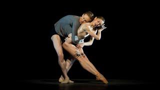 Infra – Final duet The Royal Ballet