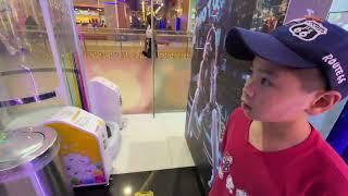 Tour of Quantum Arcade at SM Mall in Balanga Bataan in the Philippines