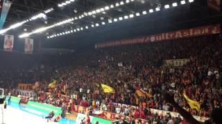 Euroleague Galatasaray - Fenerbahçe Maç başı tribünler