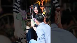 Prank Kasih Bunga Ke Gadis Cantik #viraltiktok #viralshort