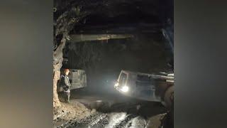 Более 200 спасателей задействованы в поисковой операции на шахте в Приамурье
