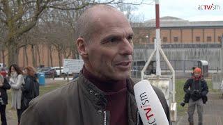 Wikileaks Chief Editor Yanis Varoufakis & Richard Gizbert speak out for Assange & Press Freedom