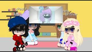 Past Funneh bullies and Funneh reacts to krewLazy -