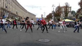 Michael Jackson - 55th Birthday Dance tribute flashmob KyivUkraine - Thriller