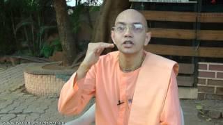 Why do ISKCON devotees offer dandavats to deities across and not straight? by Sukumar Gaur Prabhu