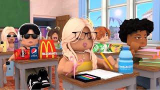 THE KIDS LAST DAY OF SCHOOL BEFORE SUMMER BREAK *FAILED FINAL EXAMS* VOICE Roblox Bloxburg Roleplay