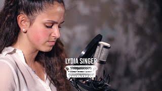 Lydia Singer - Missing You  Ont Sofa Live at Jaguar Shoes