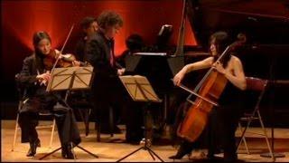 Sayaka Shoji Tatjana Vassiljeva Jean-Frédéric Neuburger - Schubert Piano Trio No.2 Op.100 D.929