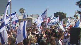 Pro-Israel rally held in Beverly Hills