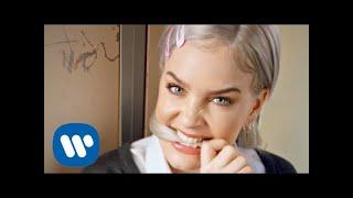 Anne-Marie - 2002 Official Video