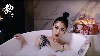 CAMO - Wifey feat. 사이먼 도미닉 Simon Dominic Official Music Video