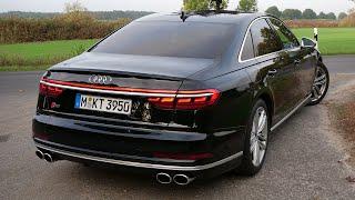 2020 Audi S8 - Drive & Sound - AUTOBAHN TOP SPEED POV