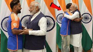PM Narendra Modi Heart Win Moment for Emotional Rishabh Pant during Meeting in Delhi