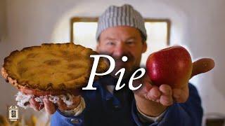 The Simplest Apple Pie Ever - 18th Century Cooking