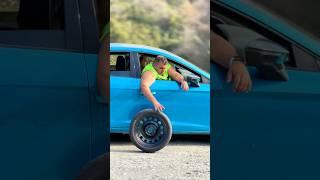 Melih Taşçı ve Şişko Adam Tekerlek Yüzünden Arabaya Binemiyor #shorts