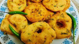 Vadai Donat rangup di luar & lembut di dalam  Medu Vada  Ulundu Vadai