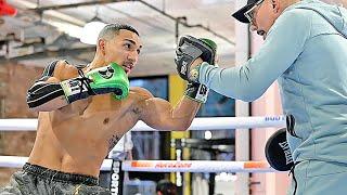 TEOFIMO LOPEZ IN PHENOMENAL SHAPE AT MEDIA WORKOUT SMASHES PADS AHEAD OF GEORGE KAMBOSOS JR FIGHT