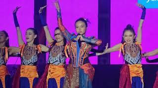 Yura Yunita ft Donnie Maula Live at Soora Musik Fest Bandung 2024