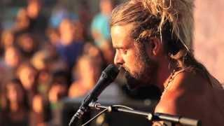 Xavier Rudd freestyles UNRELEASED SONG & Solace - Dedication to Thora Grace - LIVE in Vancouver