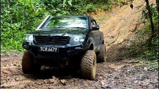 4x4s vs Slippery Uphill  Testing the New Maxxis Razr MT