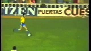 Mágico González vs Barcelona 1983-84 La Liga