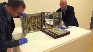 Duchamps La Boîte-en-Valise Box in a Suitcase installation video