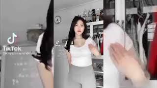 Tik tok hot 18+ Gunung Gede Bergaris asli semok