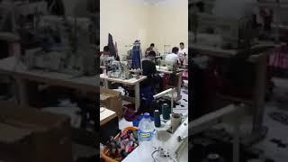 Proses Jahit di Konveksi Hijab di Pusat Produsen Hijab Indonesia