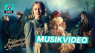 Malte Ebert - Julehjertets hemmelighed  Julekalender musikvideo