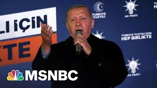 Turkeys Erdoğan falls short of victory faces runoff election