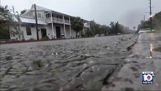 Heavy winds rain pound Apalachicola.